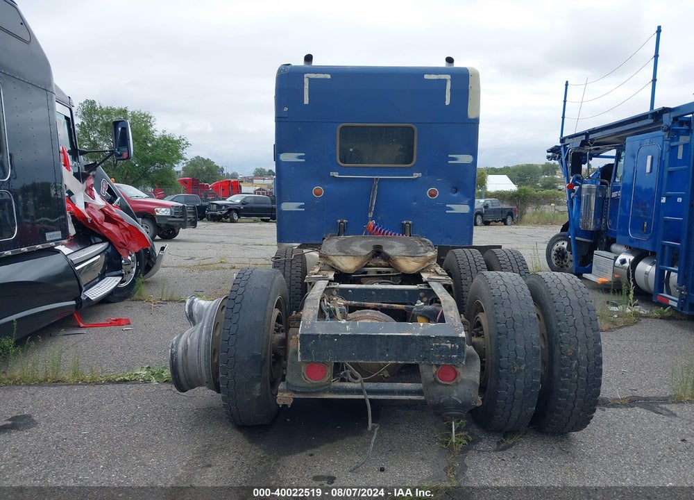 2000 PETERBILT 379 VIN: 1XP5DB9X7YN523146