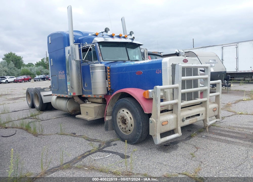 2000 PETERBILT 379 VIN: 1XP5DB9X7YN523146