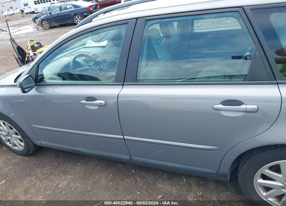 2006 VOLVO V50 T5 VIN: YV1MW682562222162
