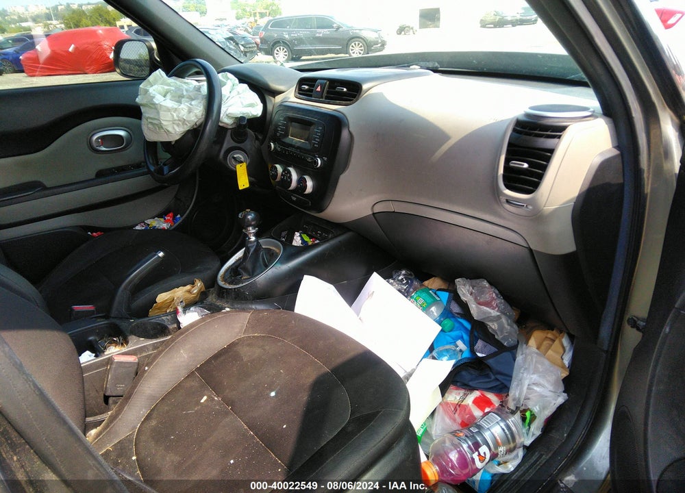 2015 KIA SOUL VIN: KNDJN2A28F7206202