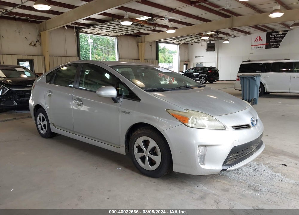 2013 TOYOTA PRIUS TWO VIN: JTDKN3DU5D0355616