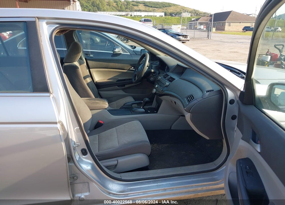 2008 HONDA ACCORD 2.4 LX VIN: 1HGCP26338A134918