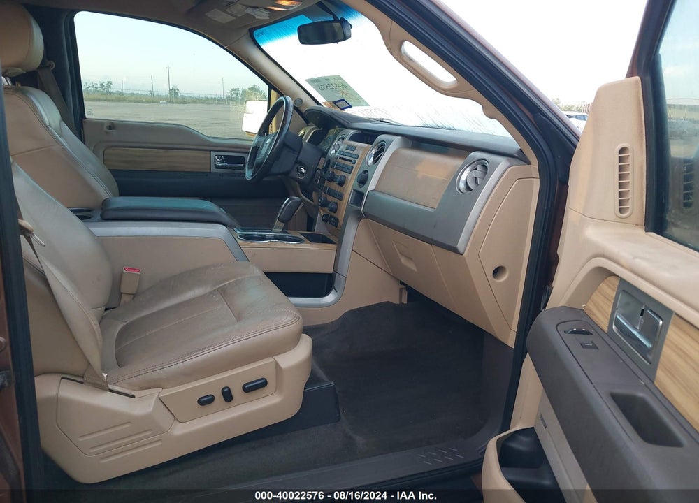 2011 FORD F-150 LARIAT VIN: 1FTFW1CT1BKE15517