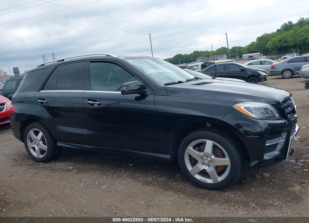 2015 MERCEDES-BENZ ML 400 4MATIC VIN: 4JGDA5GB9FA497356