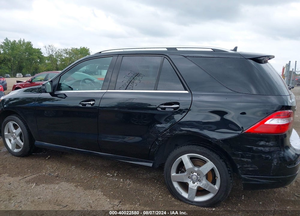 2015 MERCEDES-BENZ ML 400 4MATIC VIN: 4JGDA5GB9FA497356