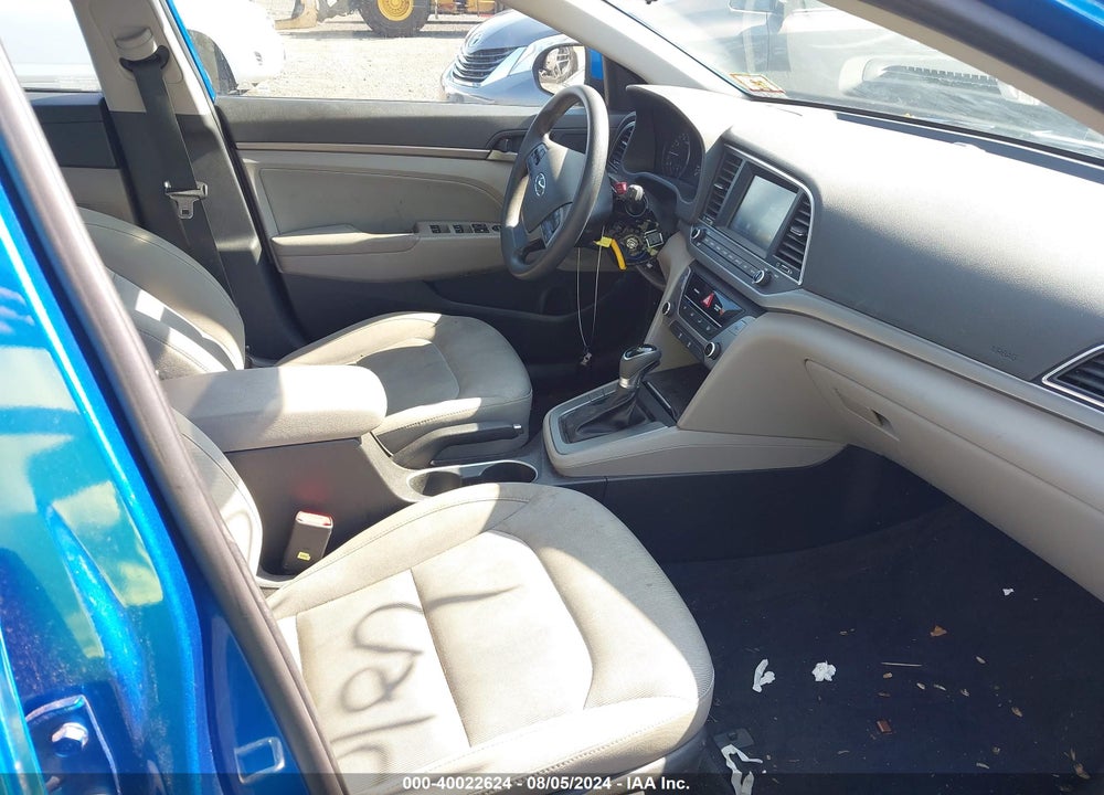 2017 HYUNDAI ELANTRA SE VIN: KMHD84LF9HU243209