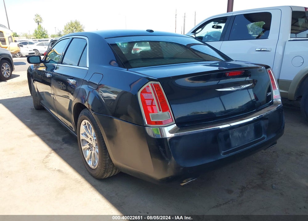 2014 CHRYSLER 300C VIN: 2C3CCAET2EH117678