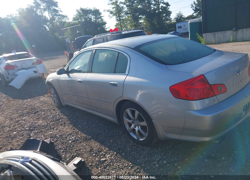 2005 INFINITI G35X VIN: JNKCV51FX5M312114