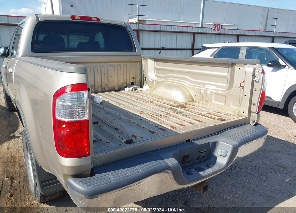 2006 TOYOTA TUNDRA DARRELL WALTRIP EDITION/SR5 V8 VIN: 5TBET34106S538455