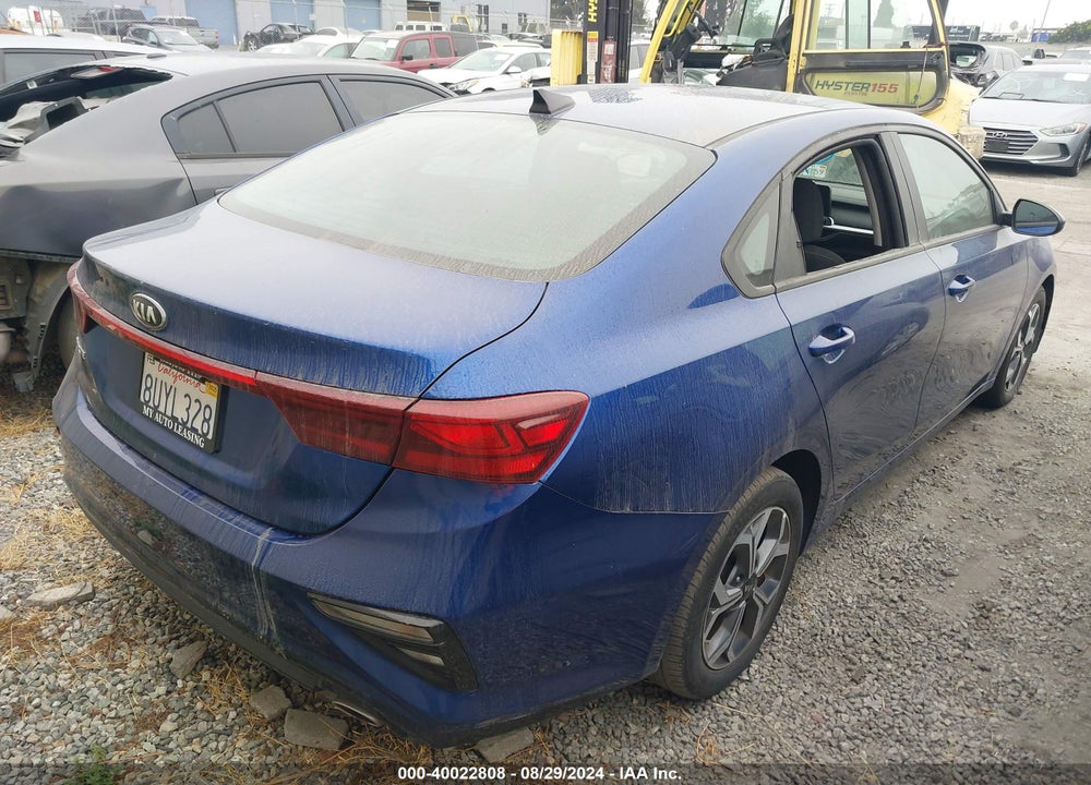 2021 KIA FORTE LXS VIN: 3KPF24AD5ME279262