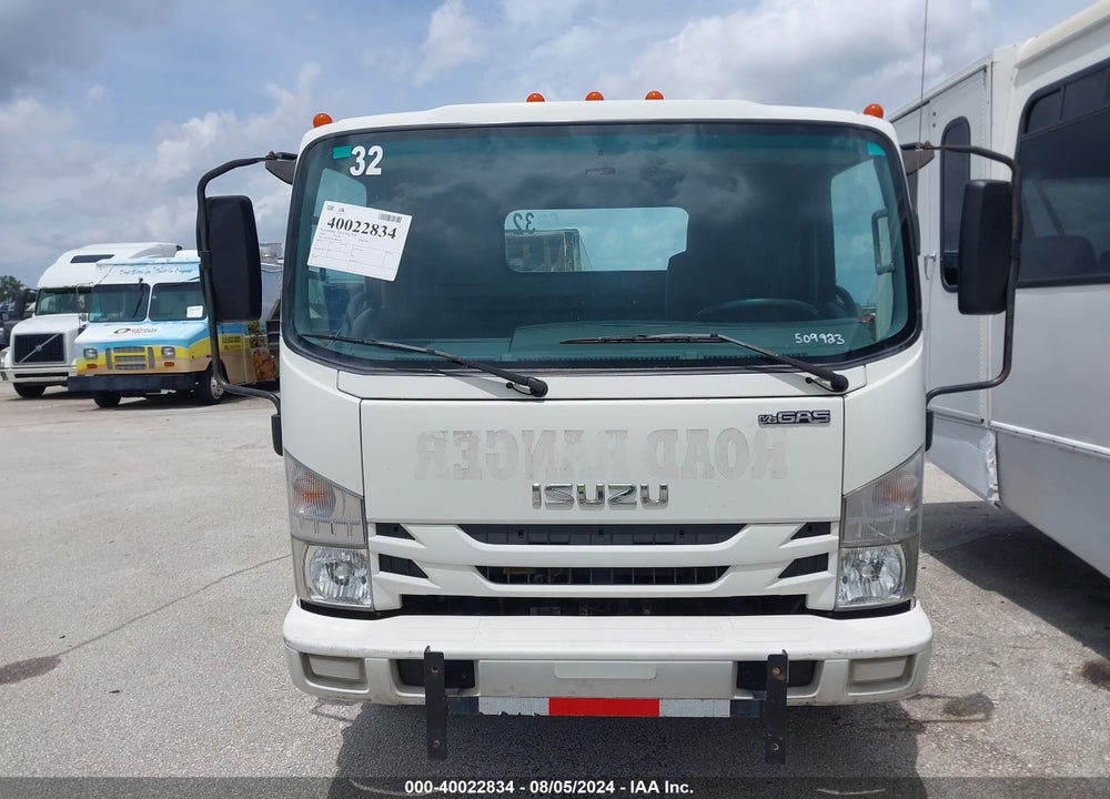 2018 ISUZU NPR HD VIN: 54DC4W1B5JS802842