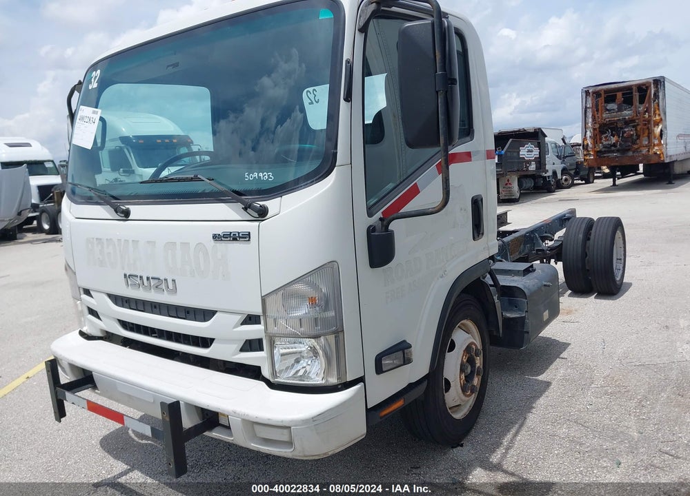 2018 ISUZU NPR HD VIN: 54DC4W1B5JS802842