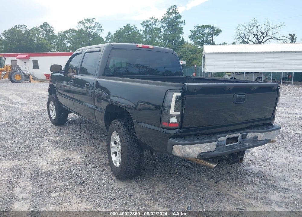 2006 CHEVROLET SILVERADO 1500 LT3 VIN: 2GCEK13N561233592