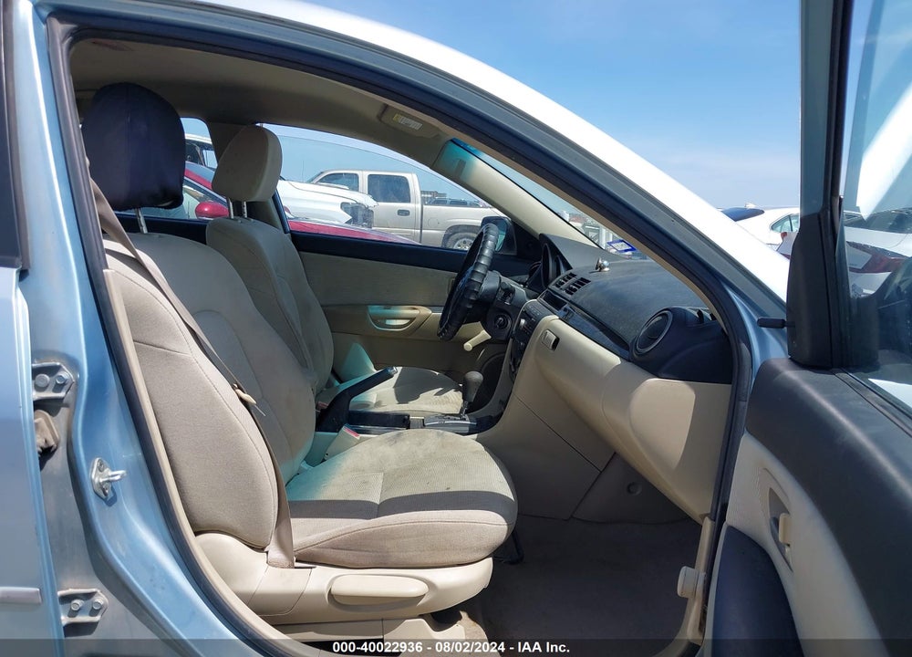 2007 MAZDA 3 I SPORT VIN: JM1BK12F771650927