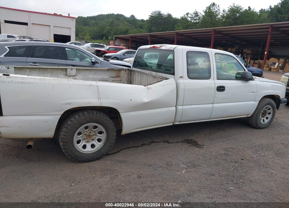 2005 CHEVROLET SILVERADO 1500 WORK TRUCK VIN: 1GCEC19T55E234127