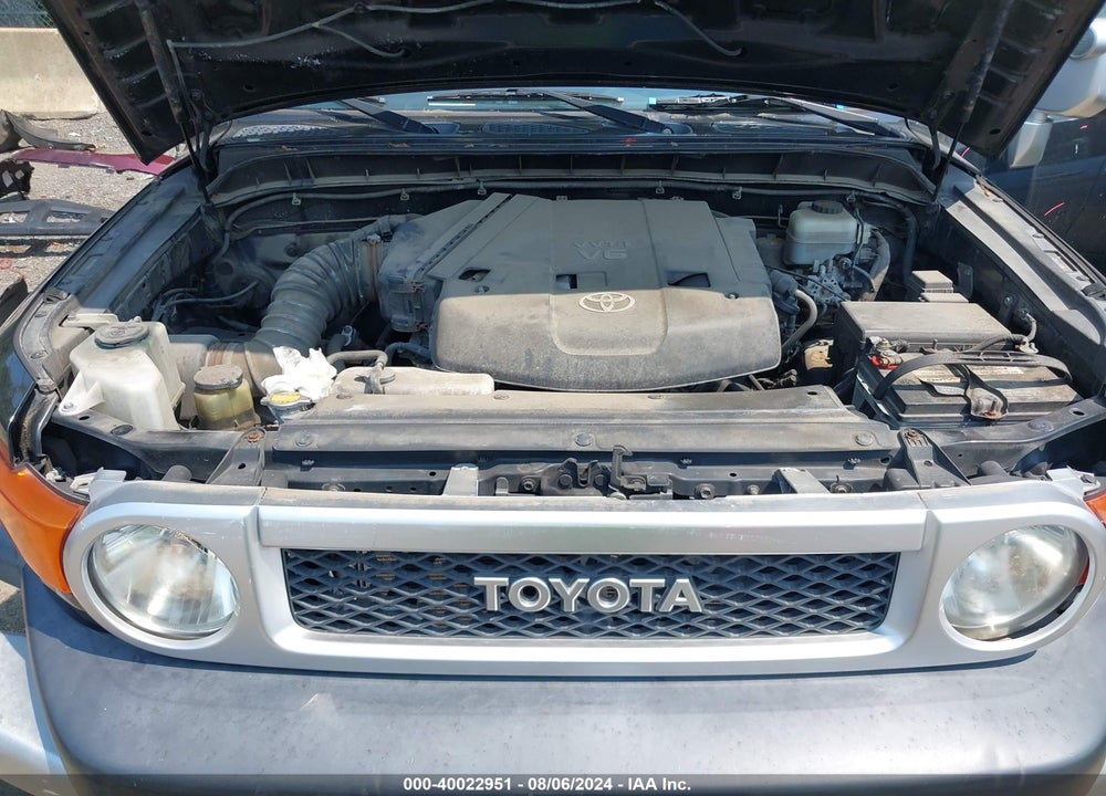 2007 TOYOTA FJ CRUISER VIN: JTEBU11FX70003094