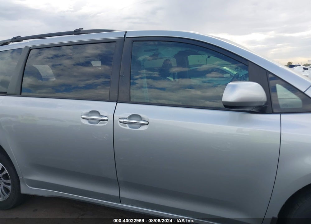 2020 TOYOTA SIENNA VIN: 5TDYZ3DC4LS071105