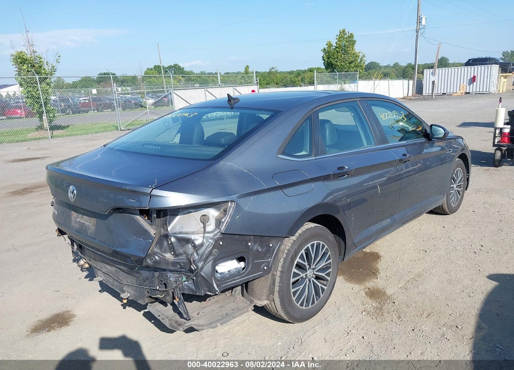 2019 VOLKSWAGEN JETTA 1.4T SEL VIN: 3VWE57BU4KM124995