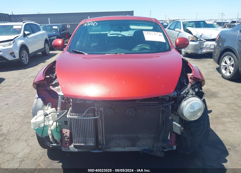 2011 NISSAN JUKE S VIN: JN8AF5MVXBT005475