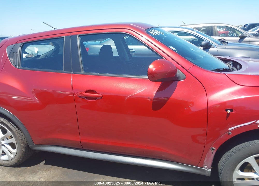 2011 NISSAN JUKE S VIN: JN8AF5MVXBT005475