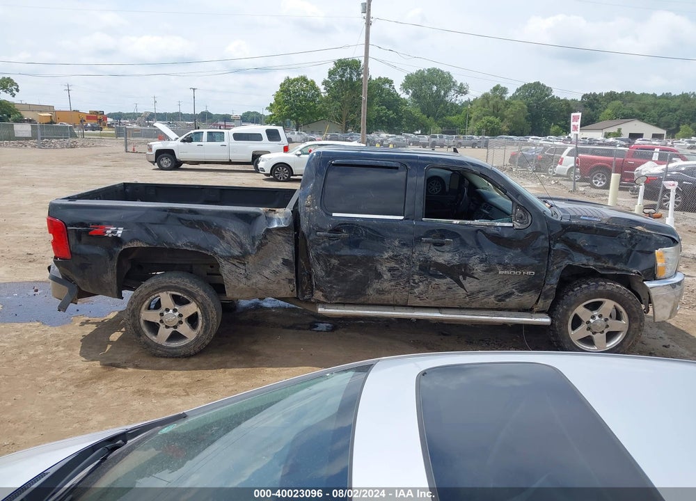 2014 CHEVROLET SILVERADO 2500HD LTZ VIN: 1GC1KYC82EF128579