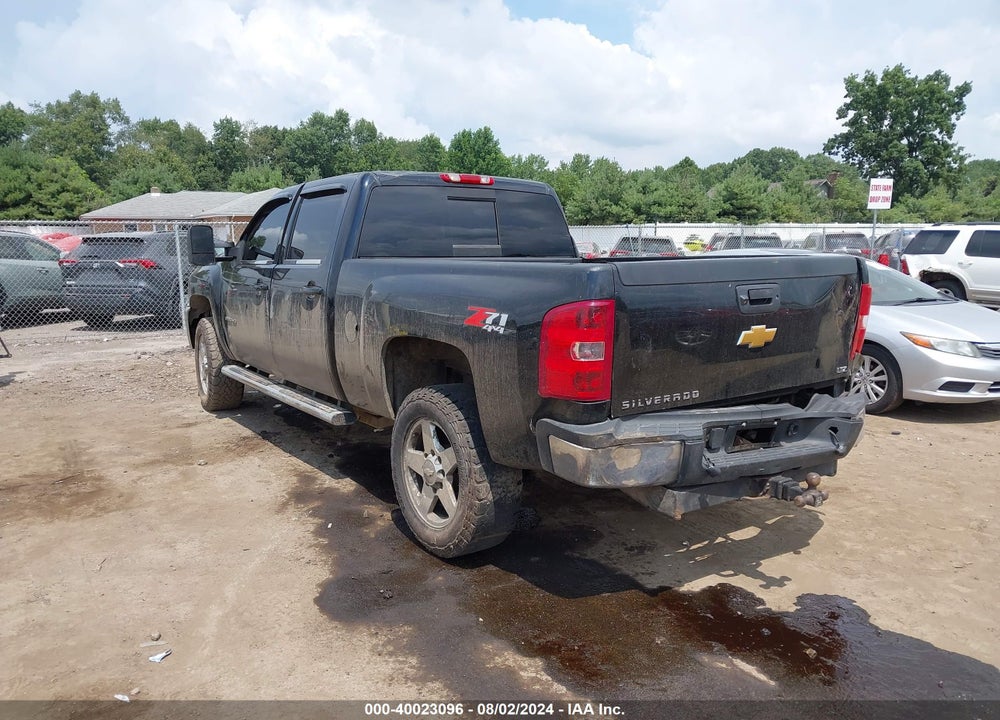 2014 CHEVROLET SILVERADO 2500HD LTZ VIN: 1GC1KYC82EF128579