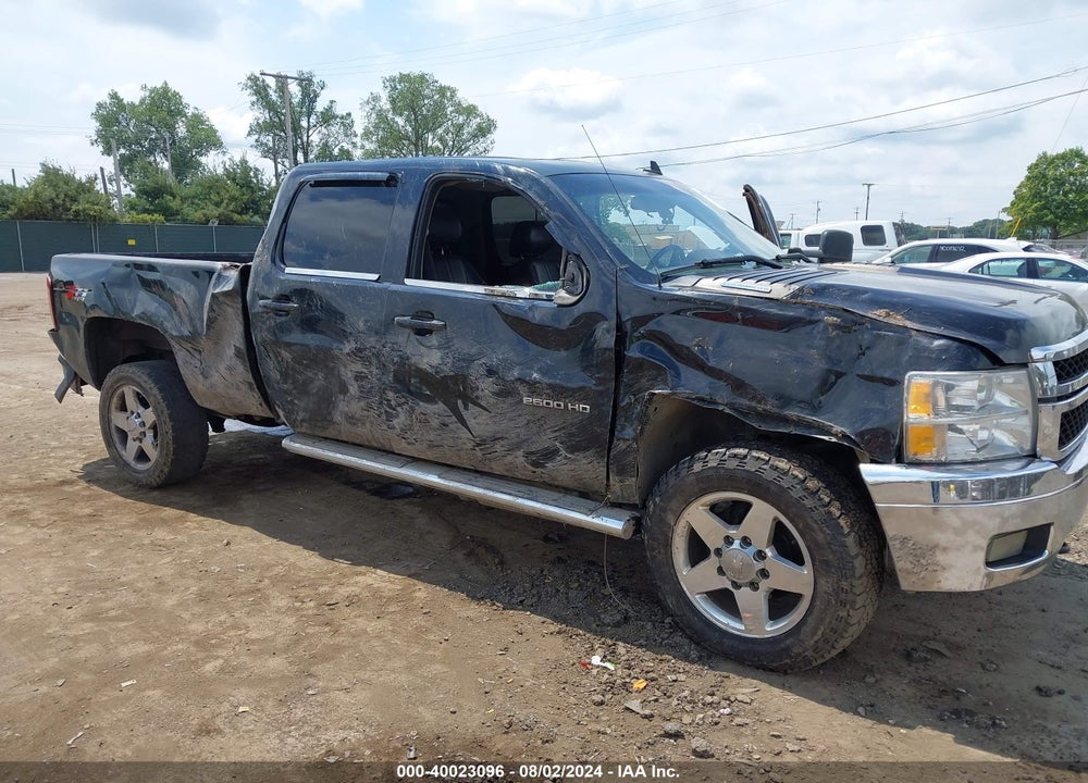 2014 CHEVROLET SILVERADO 2500HD LTZ VIN: 1GC1KYC82EF128579