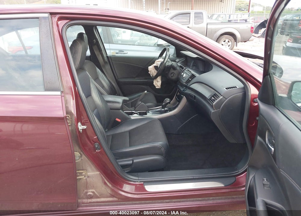 2016 HONDA ACCORD SPORT VIN: 1HGCR2F52GA202832