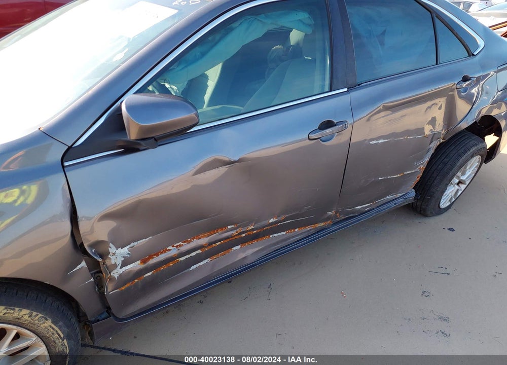 2016 TOYOTA CAMRY LE VIN: 4T4BF1FK6GR547350