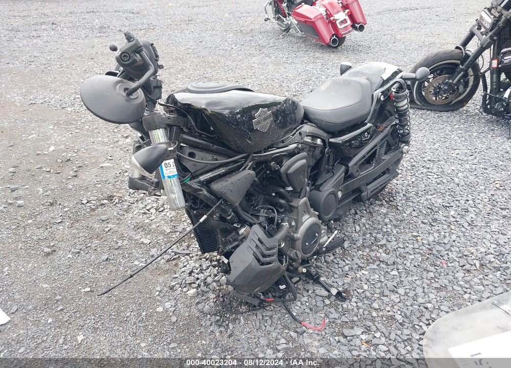 2024 HARLEY-DAVIDSON RH975 VIN: 1HD1ZH112RB305371
