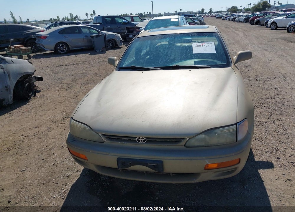 1996 TOYOTA CAMRY VIN: JT2BF12K3T0151049