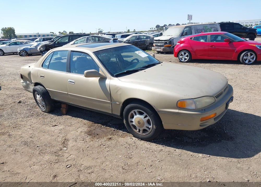1996 TOYOTA CAMRY VIN: JT2BF12K3T0151049