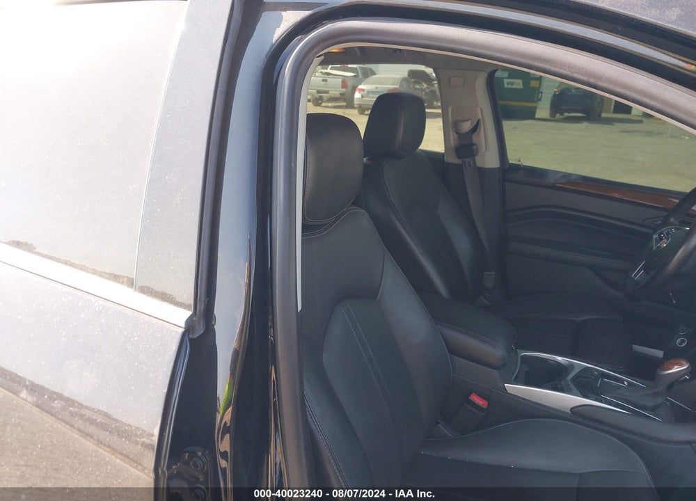 2013 CADILLAC SRX PERFORMANCE COLLECTION VIN: 3GYFNDE34DS655731