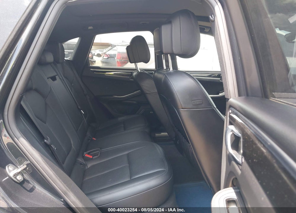 2018 PORSCHE MACAN VIN: WP1AA2A50JLB07913