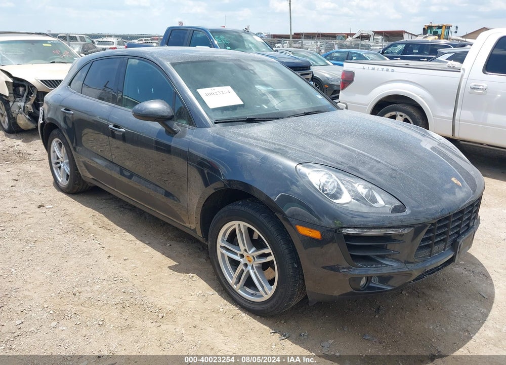 2018 PORSCHE MACAN VIN: WP1AA2A50JLB07913