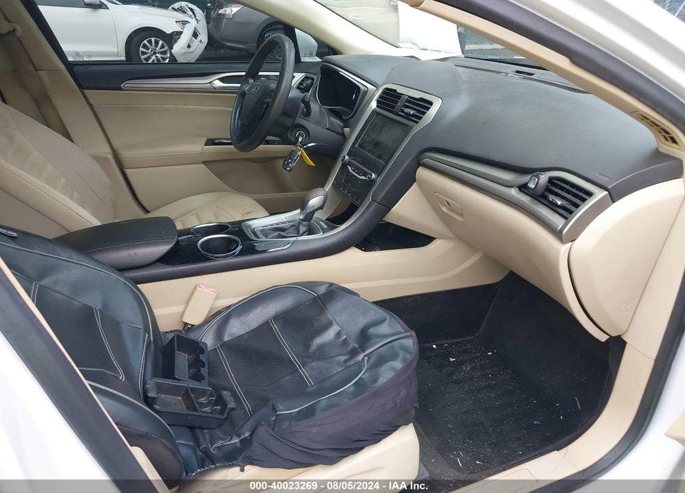 2014 FORD FUSION SE VIN: 1FA6P0H75E5355589