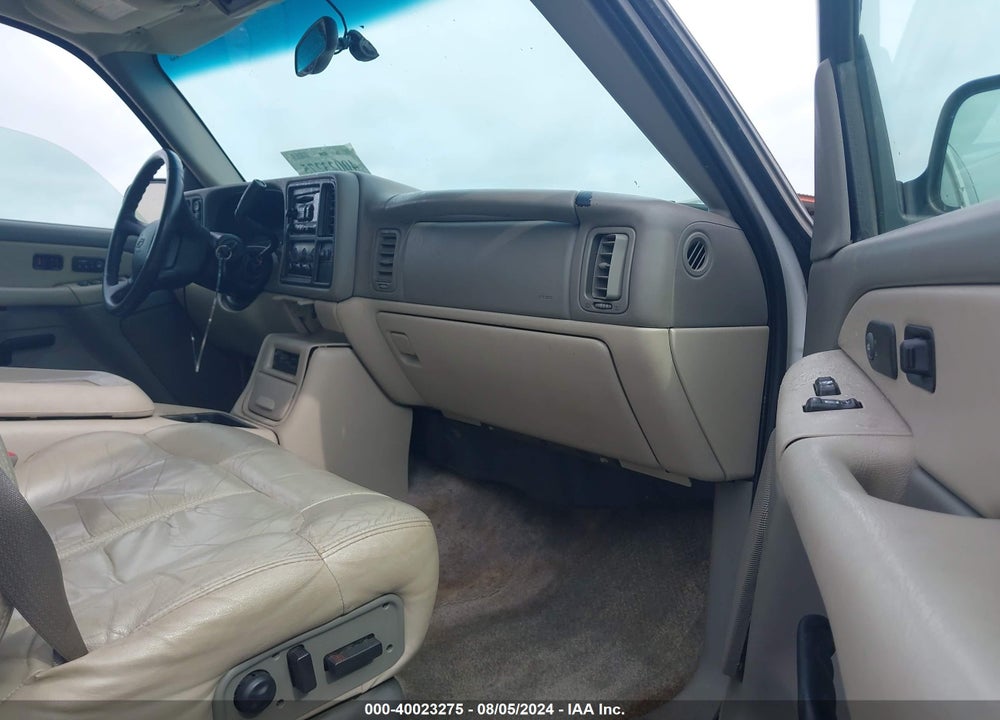 2002 CHEVROLET TAHOE LT VIN: 1GNEK13Z62R287964