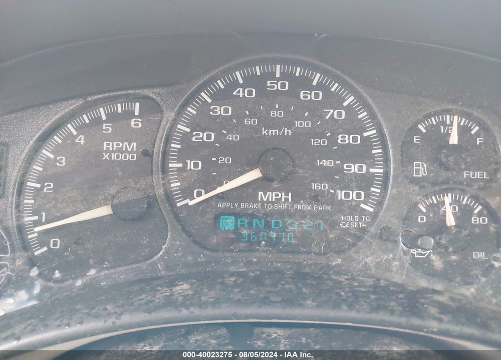 2002 CHEVROLET TAHOE LT VIN: 1GNEK13Z62R287964