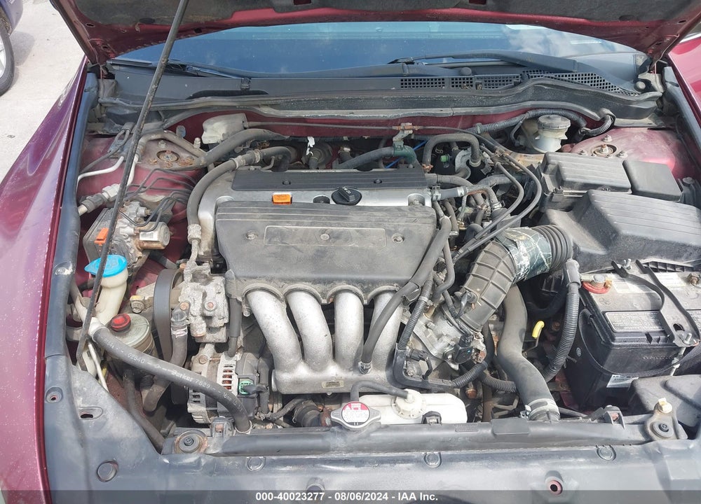 2004 HONDA ACCORD 2.4 EX VIN: 1HGCM56824A095805