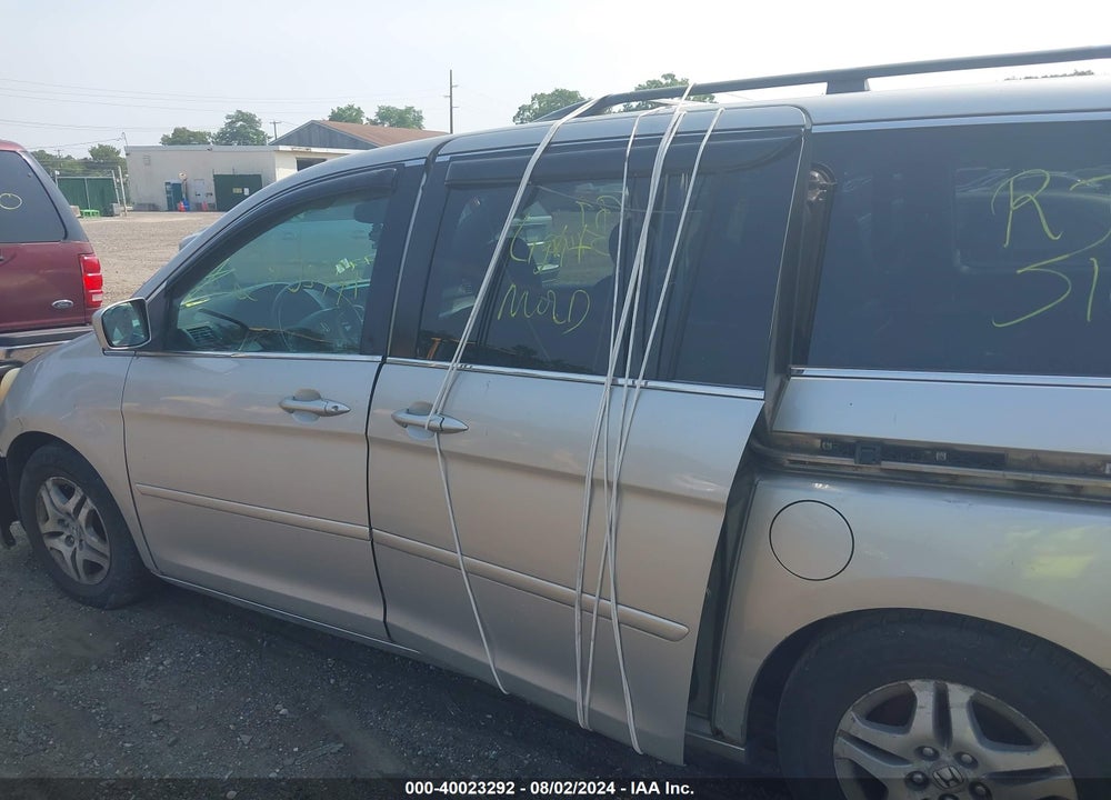 2006 HONDA ODYSSEY TOURING VIN: 5FNRL388X6B008482