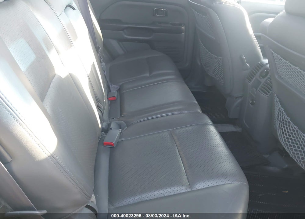 2005 HONDA PILOT EX-L VIN: 2HKYF18565H003020