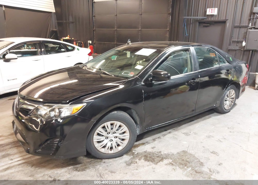 2014 TOYOTA CAMRY HYBRID LE VIN: 4T1BD1FK3EU131589