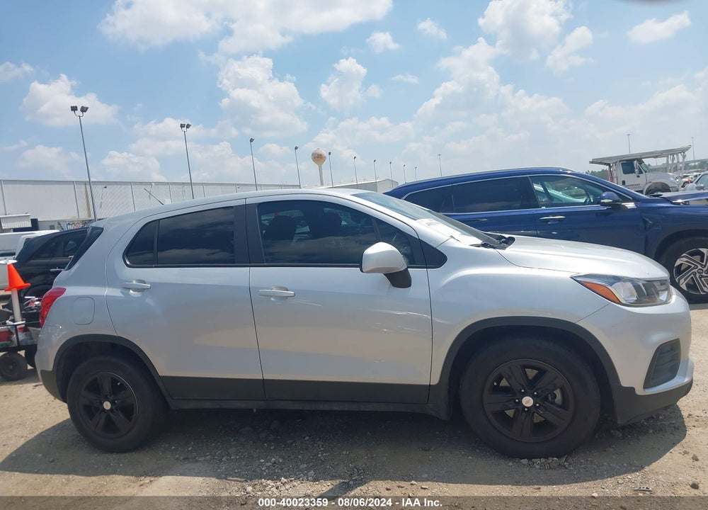 2022 CHEVROLET TRAX FWD LS VIN: KL7CJKSM3NB523169