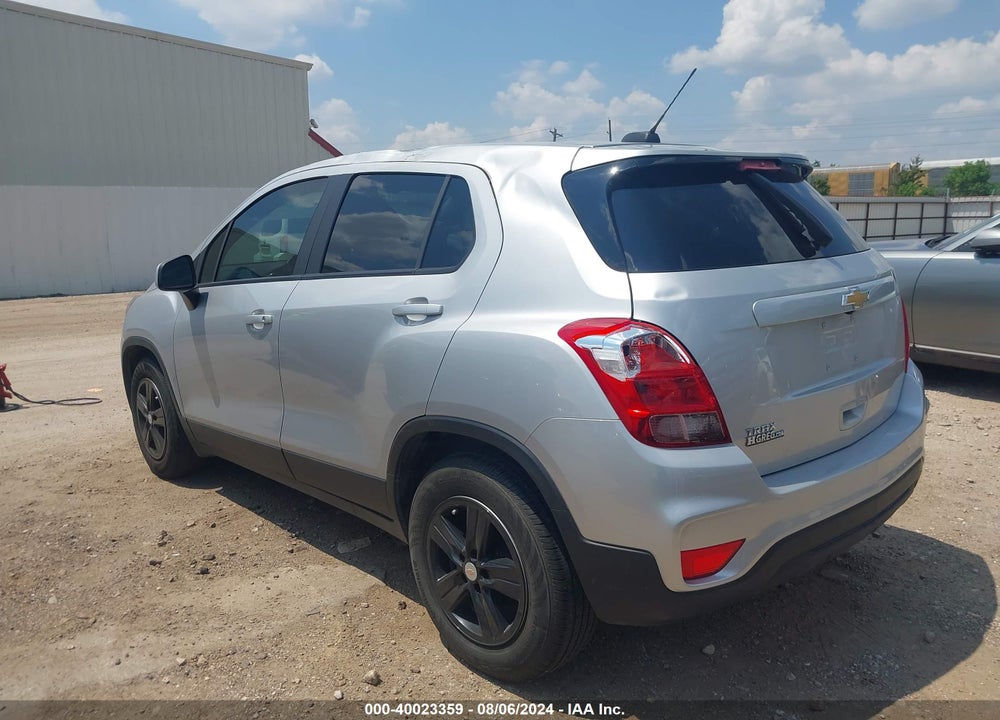 2022 CHEVROLET TRAX FWD LS VIN: KL7CJKSM3NB523169