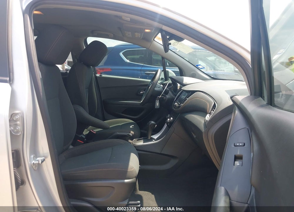 2022 CHEVROLET TRAX FWD LS VIN: KL7CJKSM3NB523169