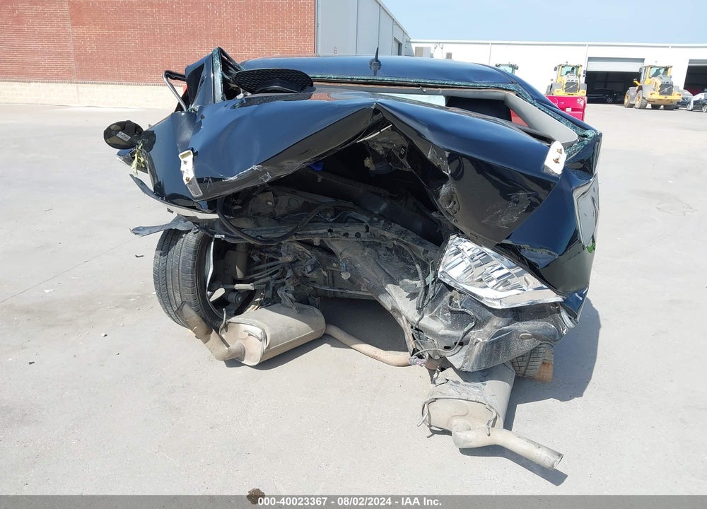 2015 CHEVROLET IMPALA LIMITED LTZ VIN: 2G1WC5E36F1150640