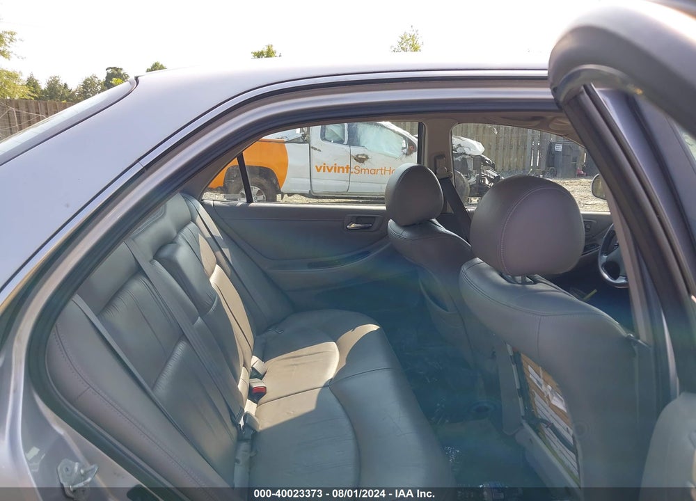 2001 HONDA ACCORD 2.3 EX VIN: 1HGCG66881A026755