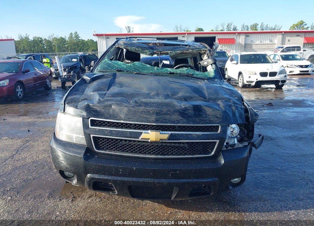 2012 CHEVROLET SUBURBAN 1500 LT VIN: 1GNSCJE04CR196613
