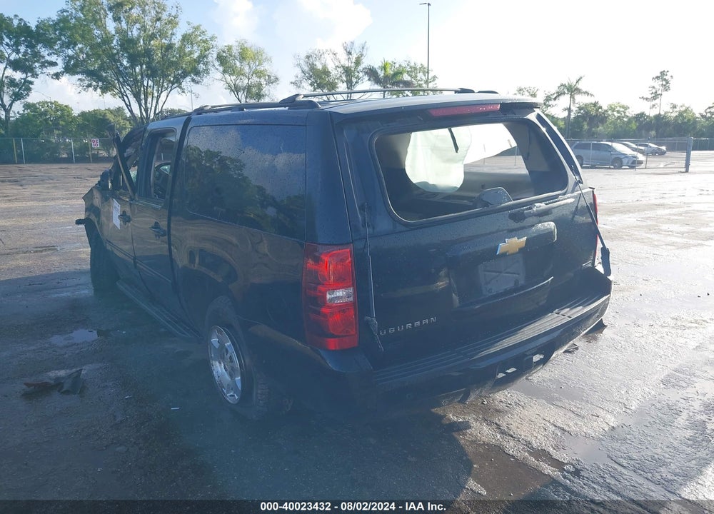 2012 CHEVROLET SUBURBAN 1500 LT VIN: 1GNSCJE04CR196613