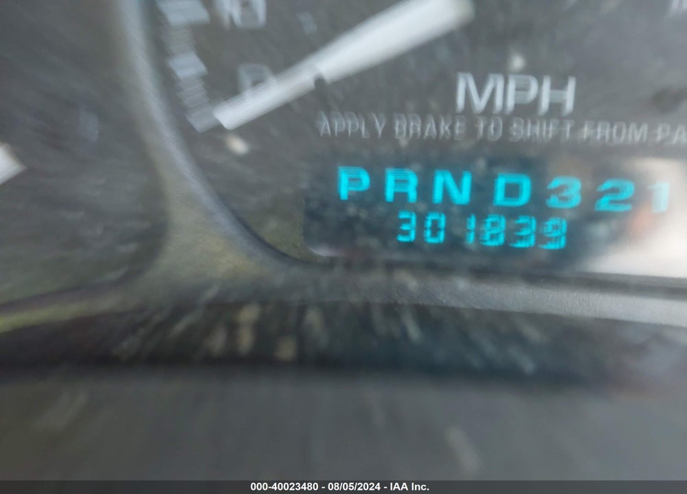 2002 GMC YUKON DENALI VIN: 1GKEK63U32J213902